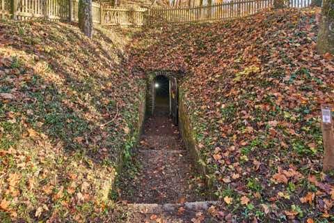 Gemeinde Julbach Landkreis Rottal-Inn Schlossberg Herbst (Dirschl Johann) Deutschland PAN